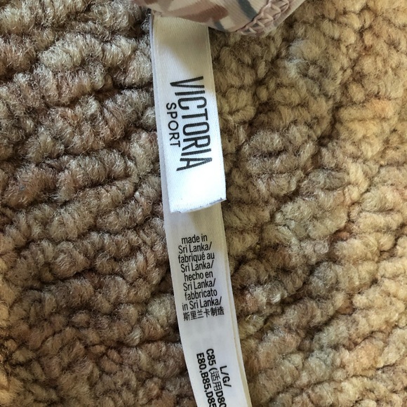 Strappy sports bra - Picture 3 of 3